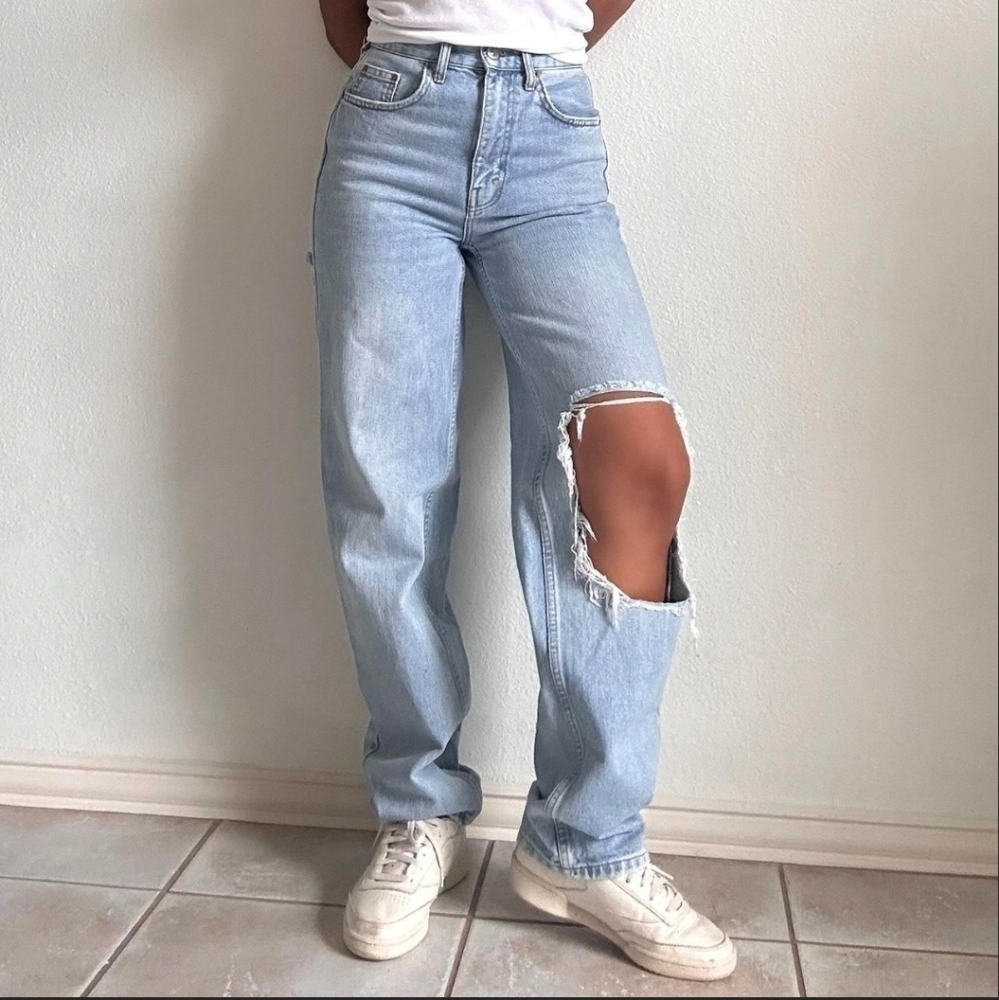Urban Outfitters High Rise Baggy Jeans Size 27